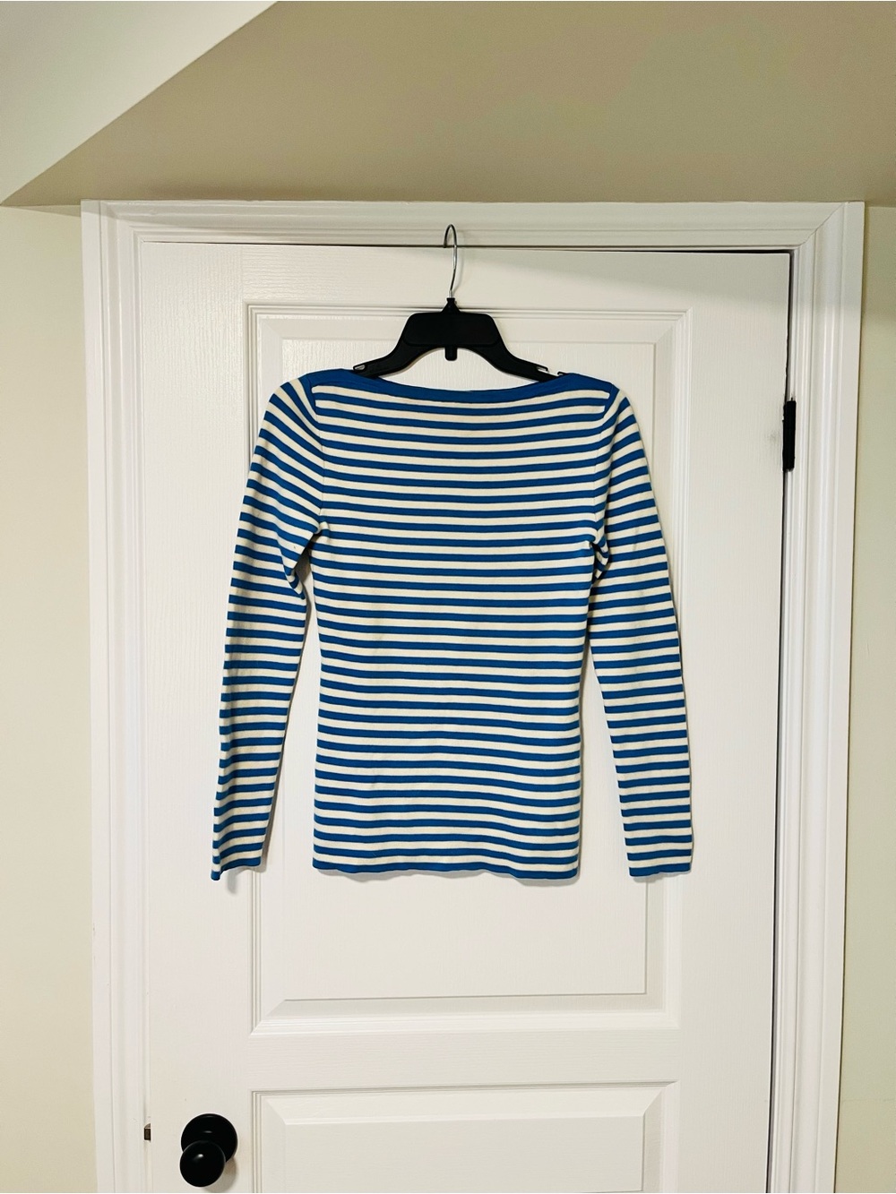 Michael Kors Blue and White Cashmere Long-Sleeve Sweater